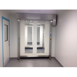 Cleanroom snelloopdeur